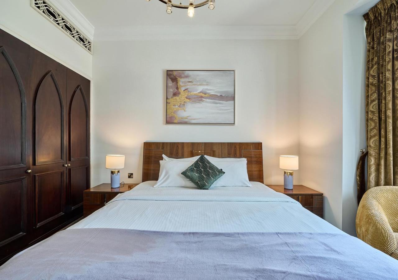 Burj Khalifa Partial View Peak Living Luxury 2Br Souk Al-Bahar Beside Dubai Mall-Golden Homes Экстерьер фото